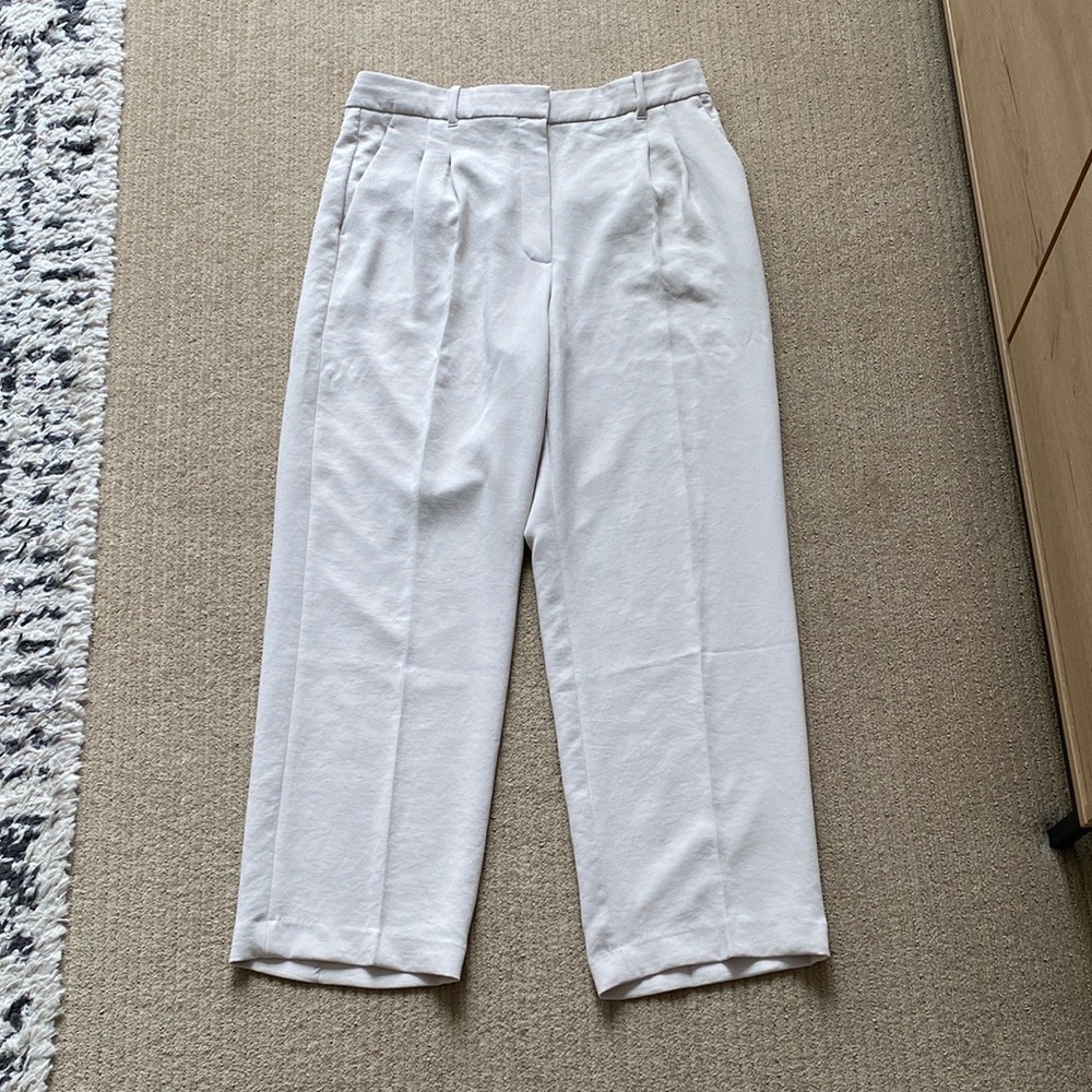 Aritzia Light Cream Pleated High-Waist Trousers